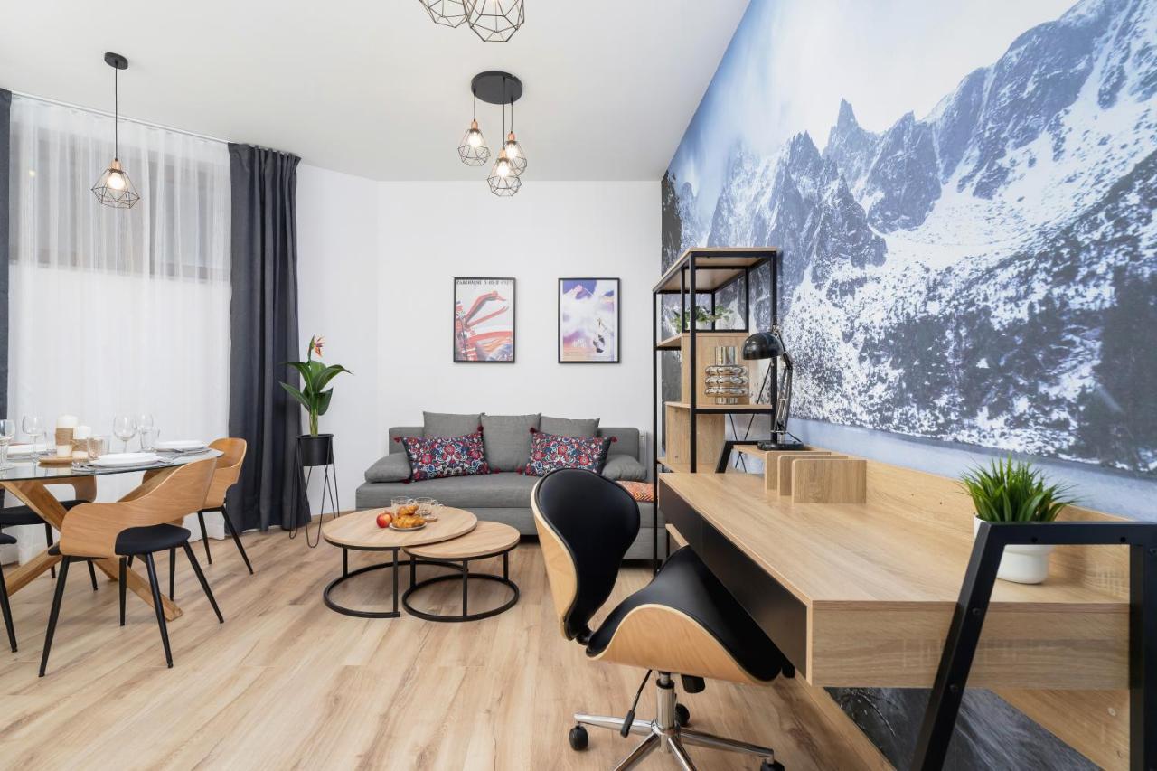 Appartamento Underground Bogdanskiego By Renters *