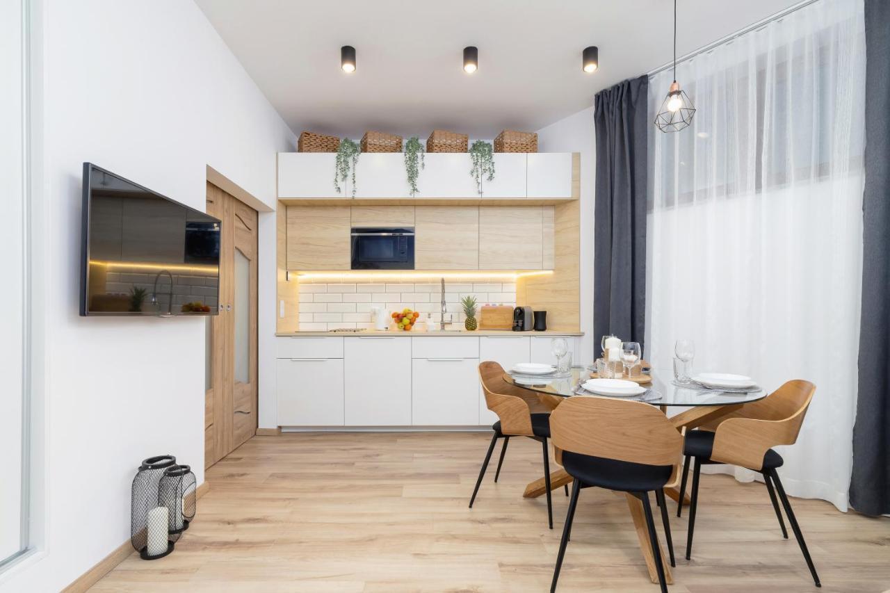 Underground Bogdanskiego By Renters Appartamento